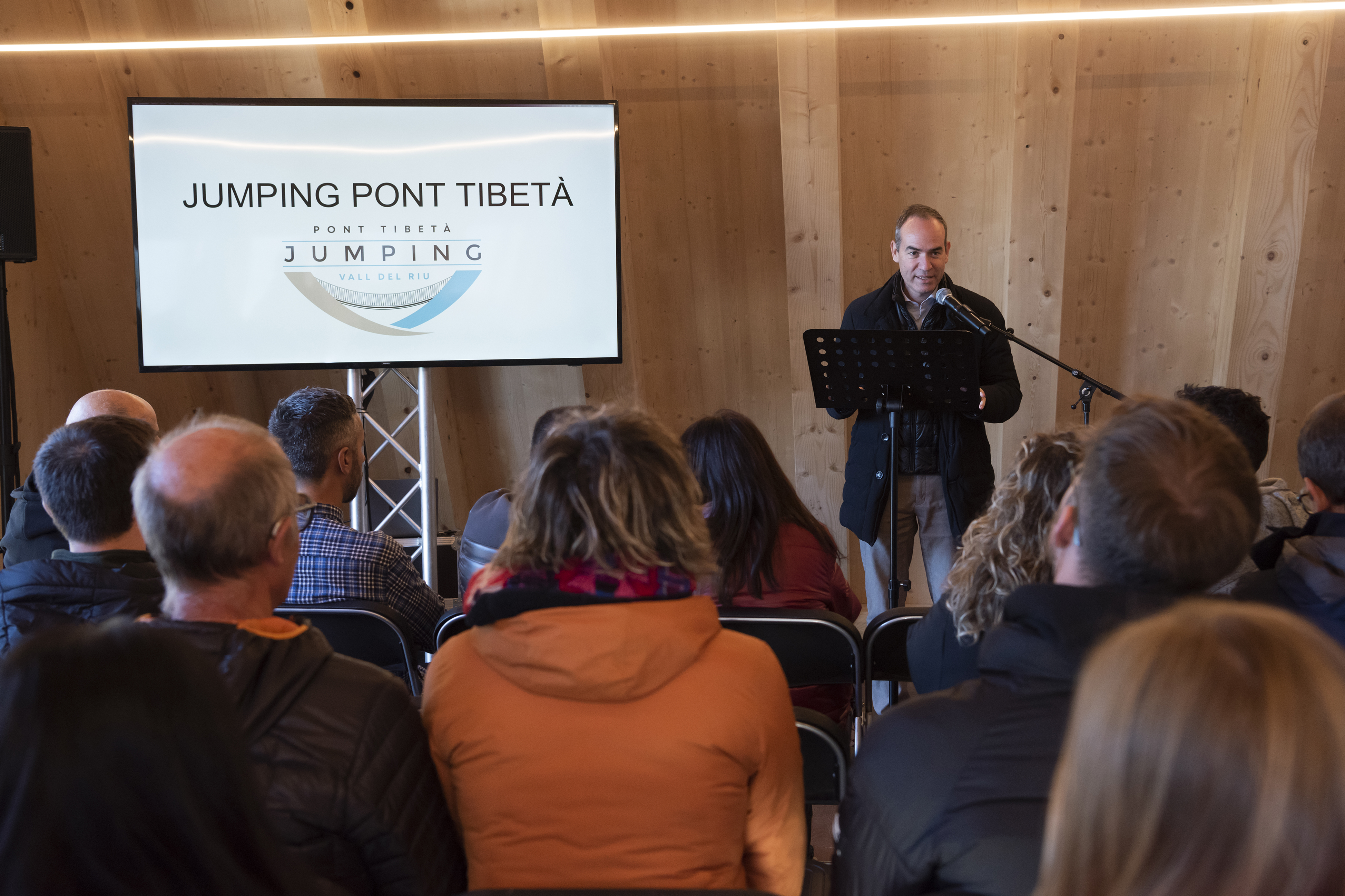 Obertura jumping Pont Tibeta