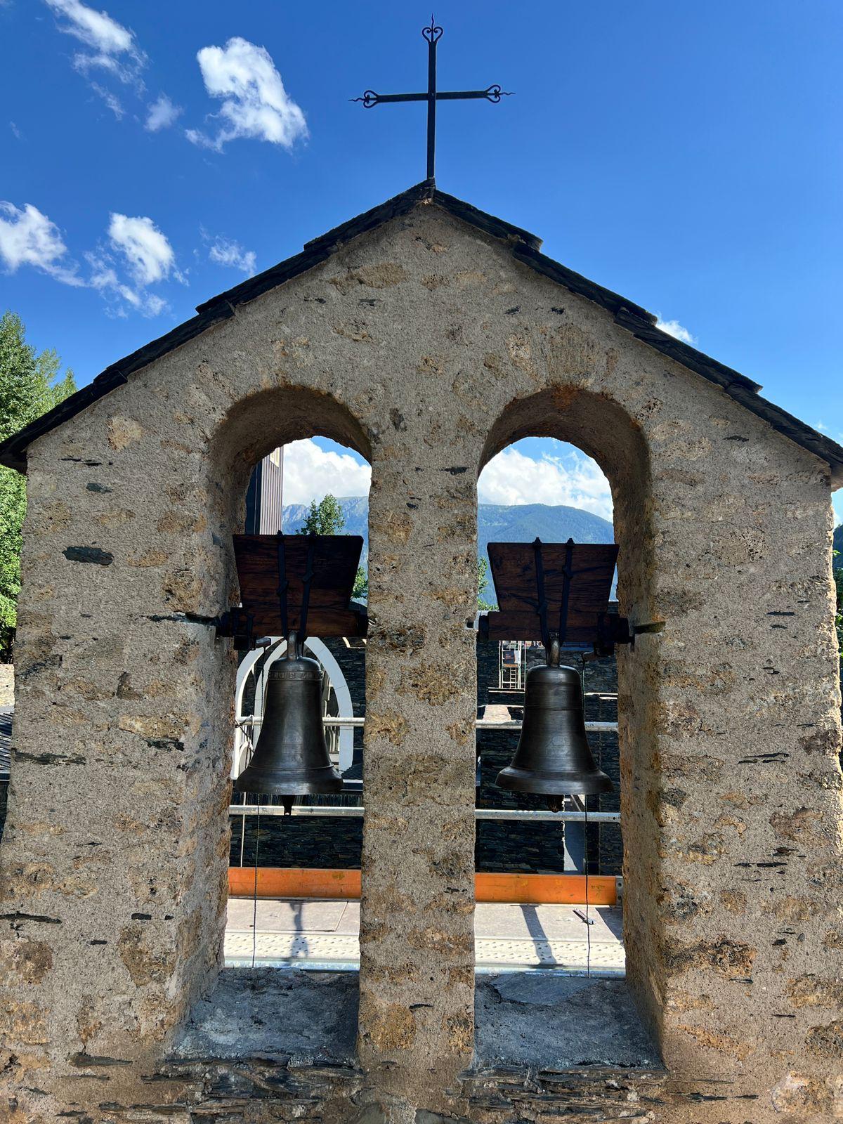 COL.LOCACIÓ CAMPANES MERITXELL