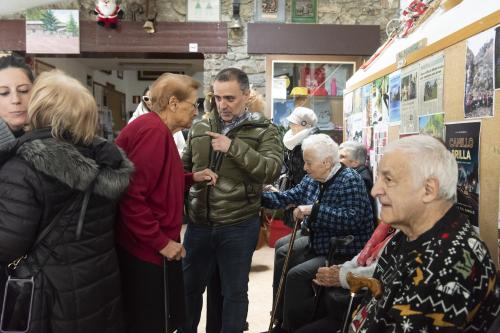 dinar de Nadal a Aina