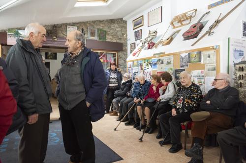 dinar de Nadal a Aina