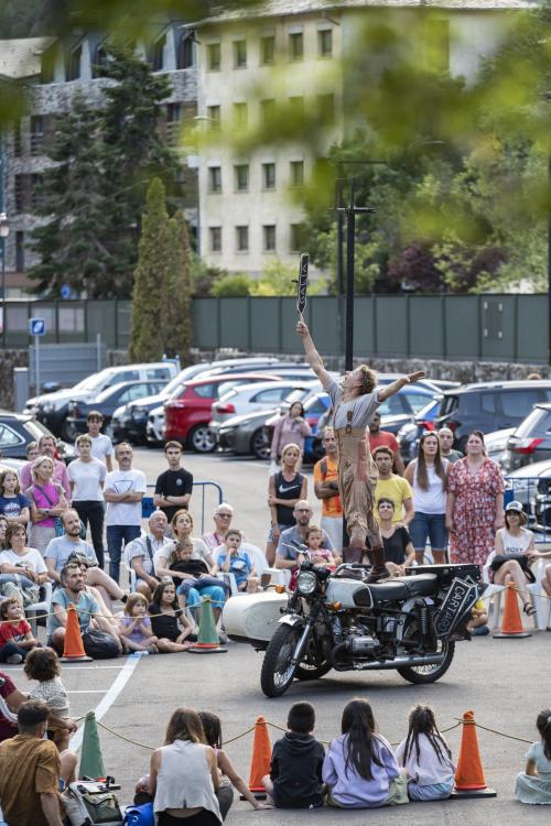 ESCÈNIC ARTS SIDECAR