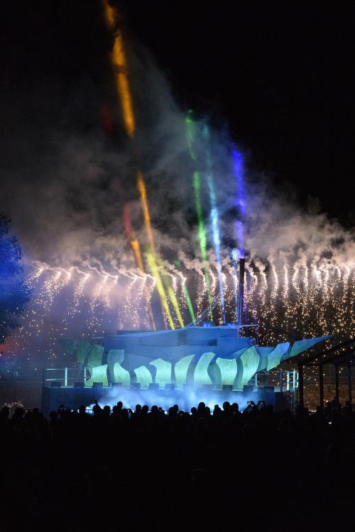 ESCÈNIC ARTS VELES E VENTS