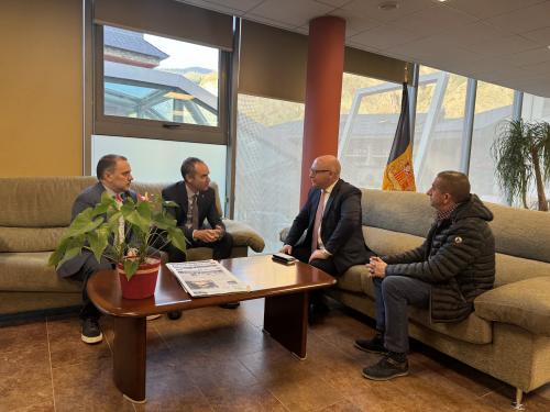 Reunio cònsols de Canillo amb consol Portugal 