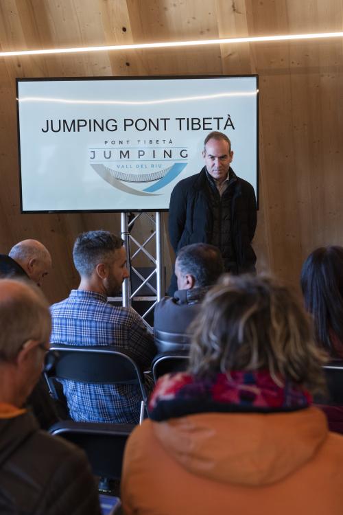 Obertura jumping Pont Tibeta