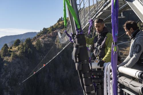 Obertura jumping Pont Tibeta