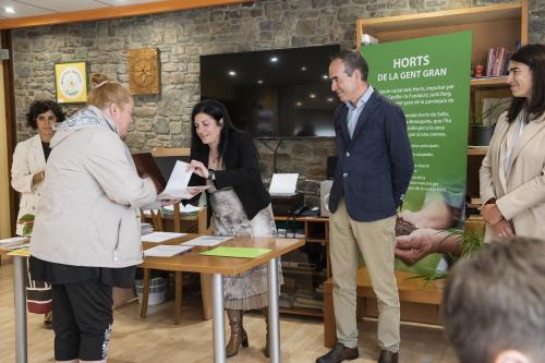 Entrega Horts Gent Gran