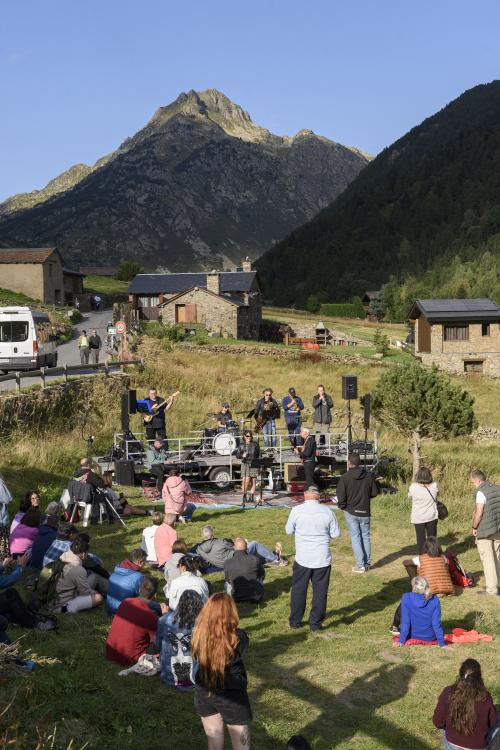 ESQUELLA INCLES WALKING MUSIC FESTIVAL