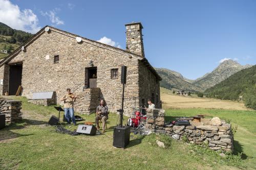 ESQUELLA INCLES WALKING MUSIC FESTIVAL