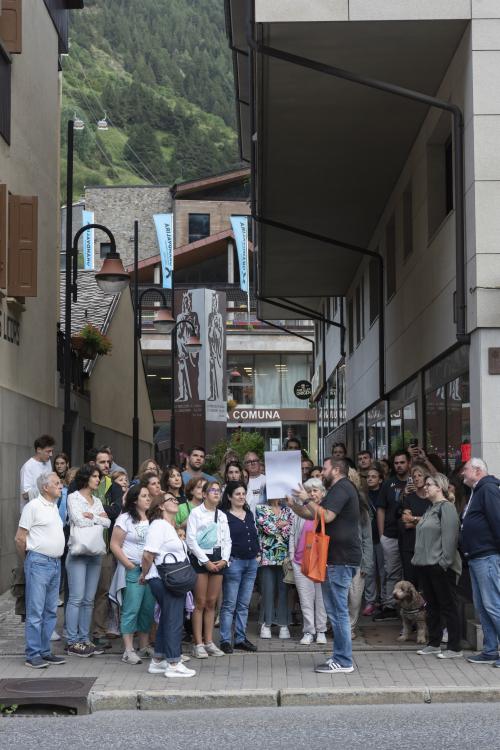 SORTIDES DE DESCOBERTA