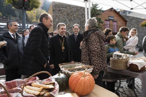 FIRA DE BESTIAR I ARTESANIA 2025