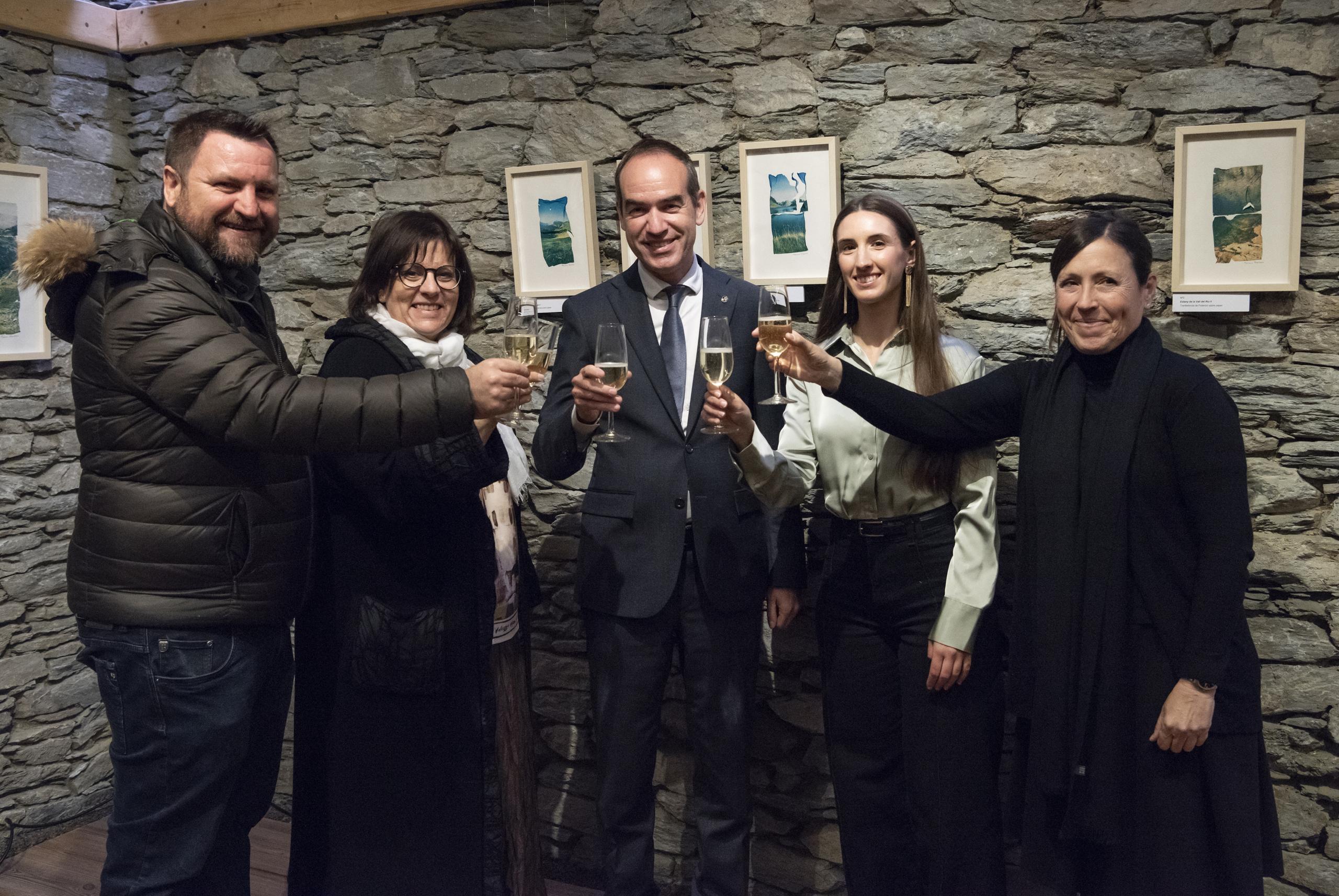 CAL FEDERICO NAIARA ESCABIAS 